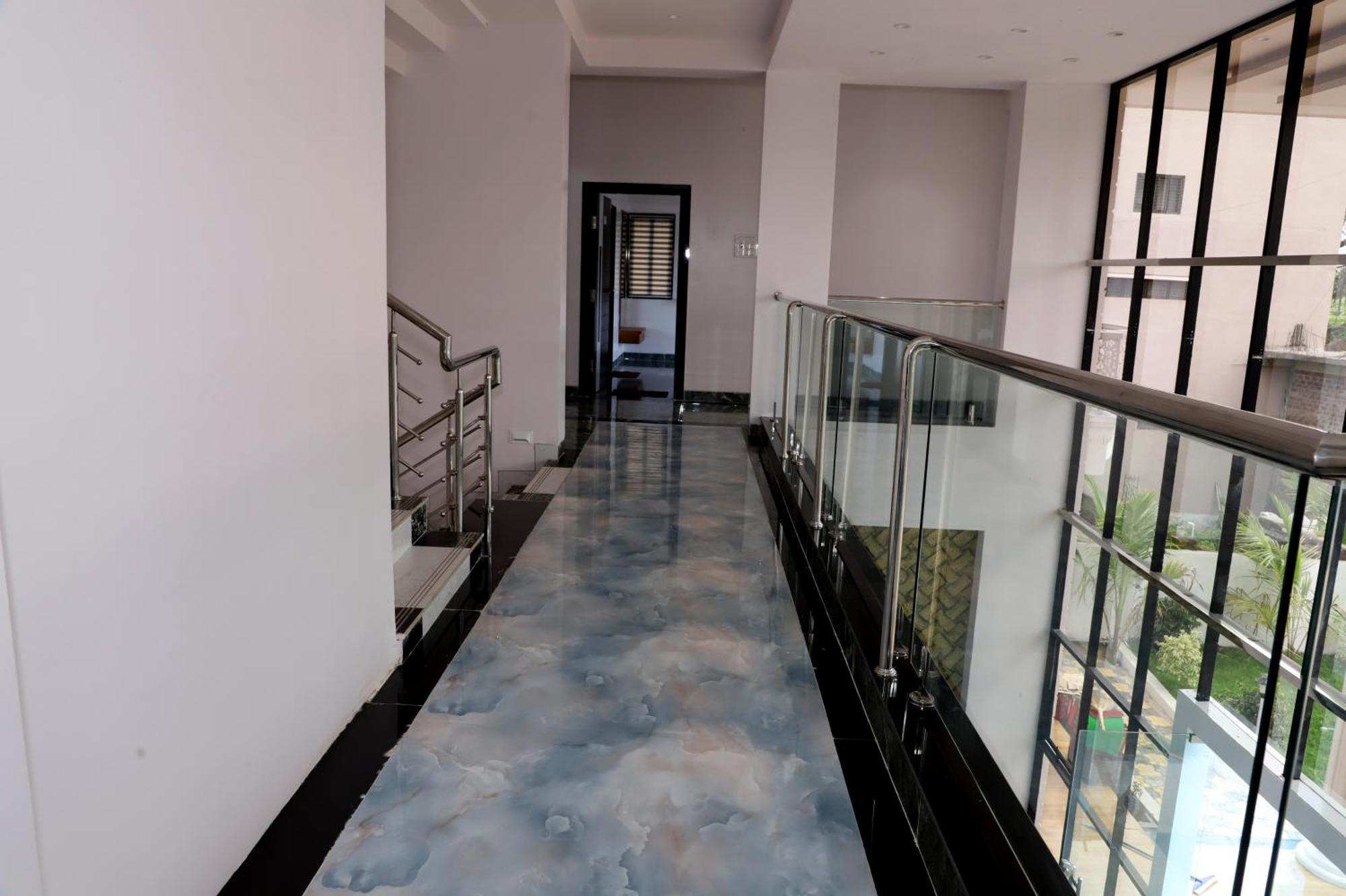 Hotel Grand Khuldabad エクステリア 写真